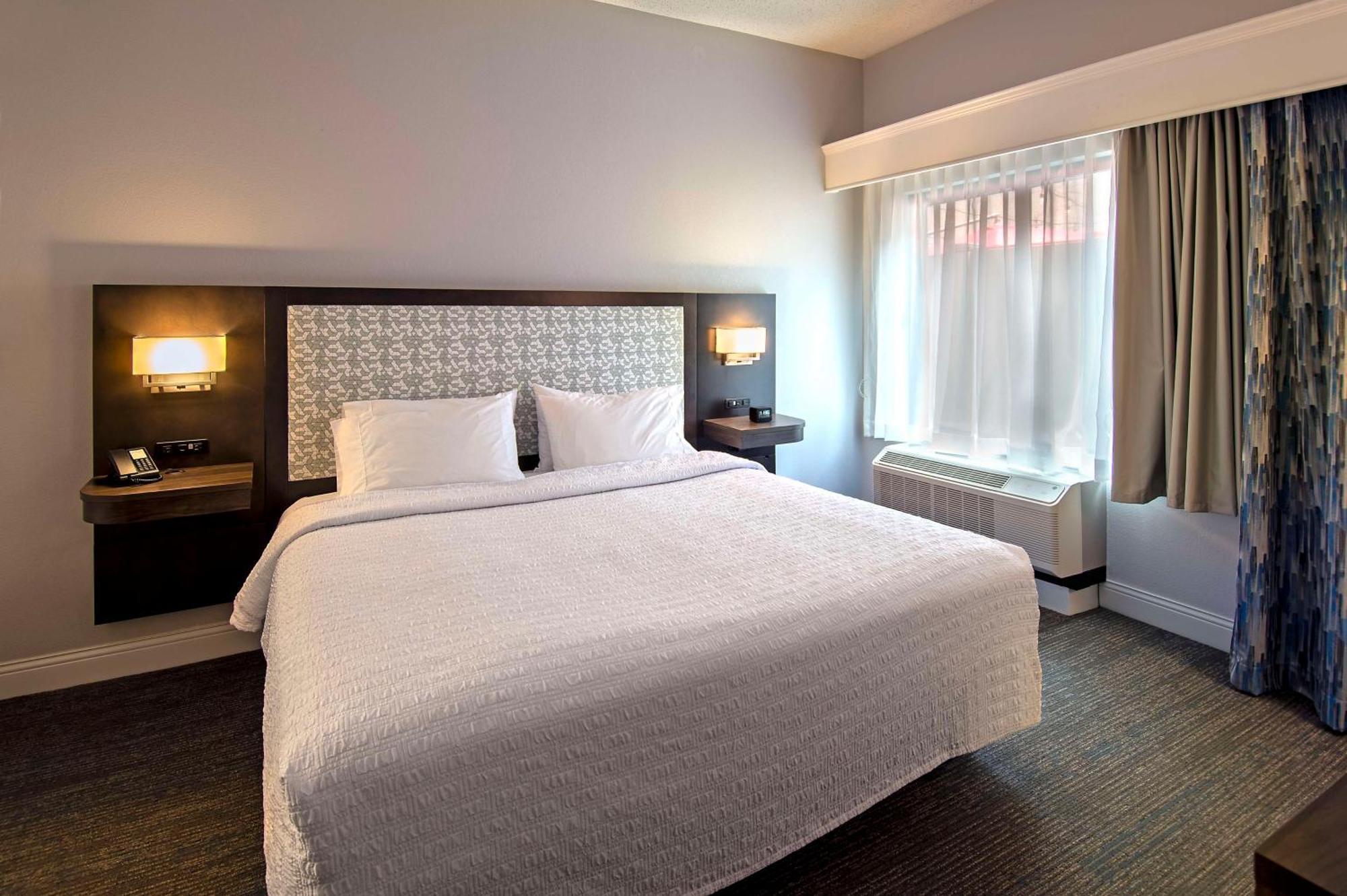 Hampton Inn & Suites Fairfield Fairfield  Ngoại thất bức ảnh
