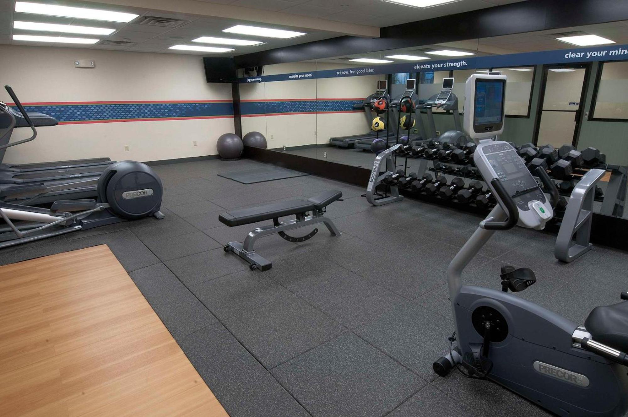 Hampton Inn & Suites Fairfield Fairfield  Ngoại thất bức ảnh